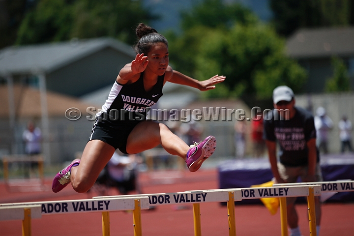 2014NCSTriValley-175.JPG - 2014 North Coast Section Tri-Valley Championships, May 24, Amador Valley High School.